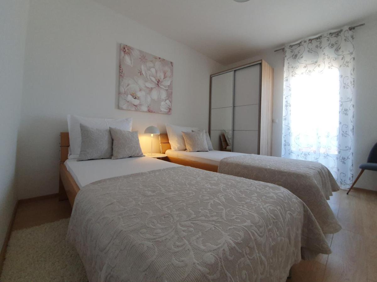 Villa La Vita Baška Voda Exterior foto