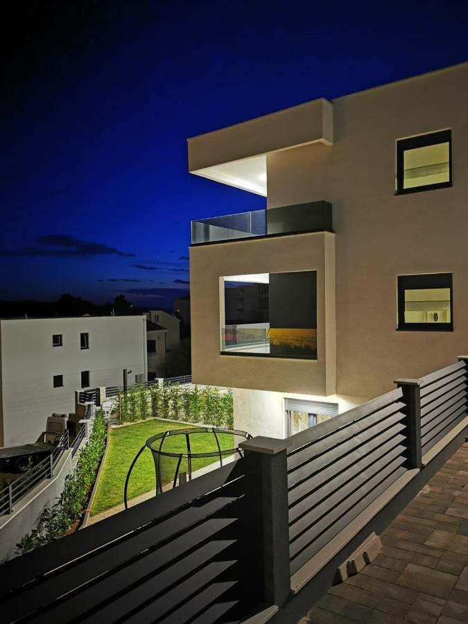 Villa La Vita Baška Voda Exterior foto